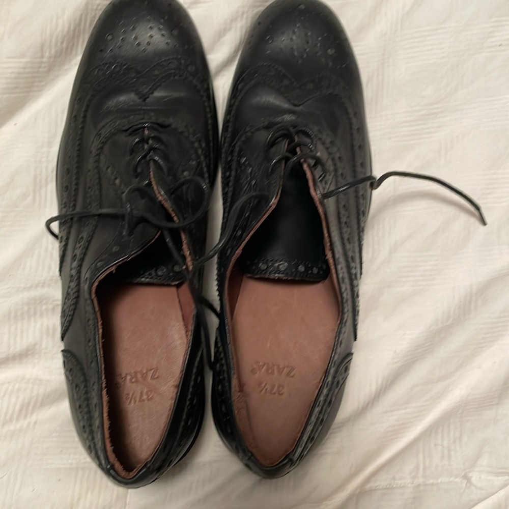 Zara shoes size 37.5